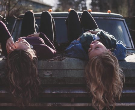 WHAT CAUSES HIGH TESTOSTERONE IN WOMEN?