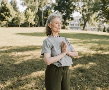 9 HEALTH-BOOSTING BENEFITS OF YOGA FOR WOMEN HEALTH